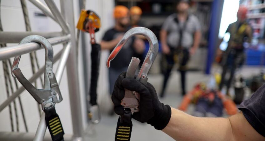 When working at heights, safety is not optional — it’s a requirement. For those in construction, fall protection is a critical component of maintaining a safe work environment and ensuring compliance with OSHA regulations.