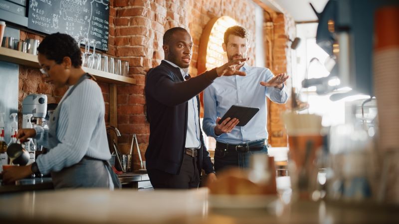 Key fire protection tips for new retail locations, covering system design, inspections, and daily safety to keep staff, customers, and property safe.